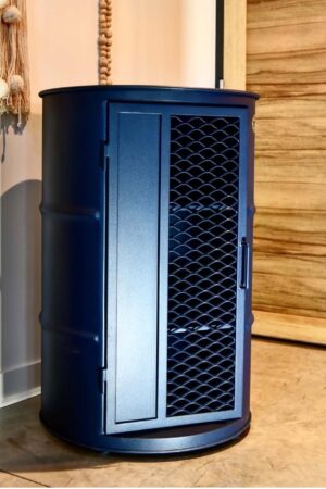 KAPALI RAFLI VARİL DOLAP